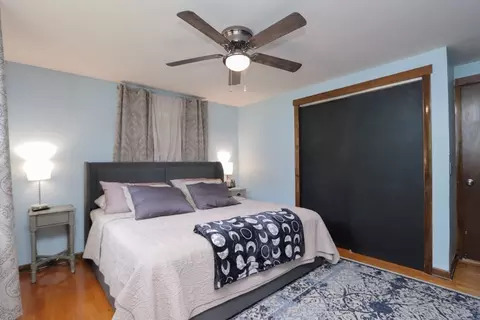 Bedroom - 41 Rosedale Ave, Springfield, MA 01128 photo 2 of 6