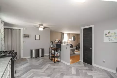 Entry Way - 41 Rosedale Ave, Springfield, MA 01128 photo 2 of 2