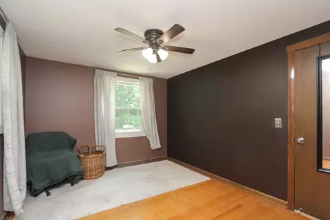 Bedroom - 41 Rosedale Ave, Springfield, MA 01128 photo 5 of 6