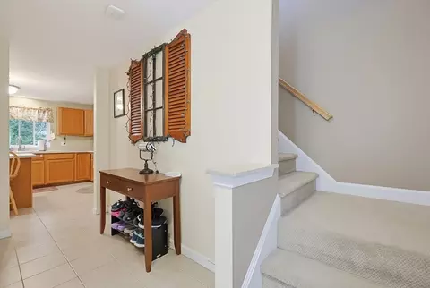 Entry Way - 28 Heritage Path, Millis, MA 02054 photo 1 of 2
