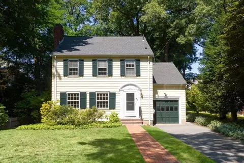 59 Hinckley Rd, Newton, MA 02461
