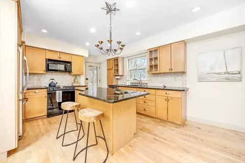 Kitchen - 59 Cottage St, Hingham, MA 02043 photo 2 of 4