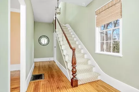 Entry Way - 59 Cottage St, Hingham, MA 02043 photo 2 of 5