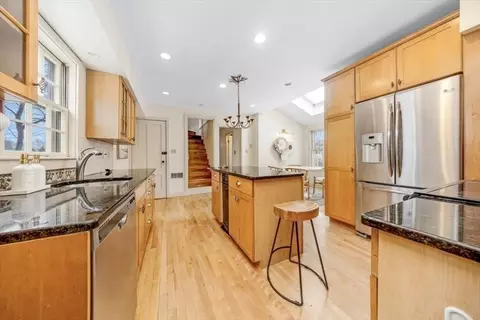Kitchen - 59 Cottage St, Hingham, MA 02043 photo 3 of 4