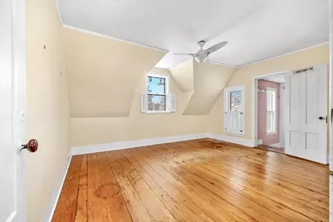 Bedroom - 59 Cottage St, Hingham, MA 02043 photo 3 of 4