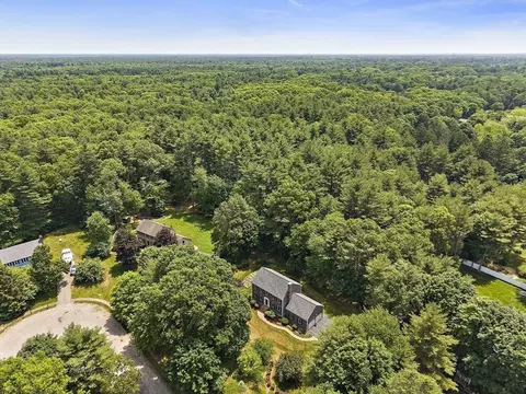 View/Area - 5 Windemere Dr, Mansfield, MA 02048 photo 1 of 3