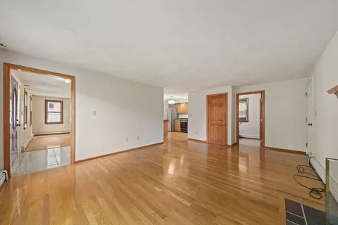 Living - 5 Windemere Dr, Mansfield, MA 02048 photo 2 of 7