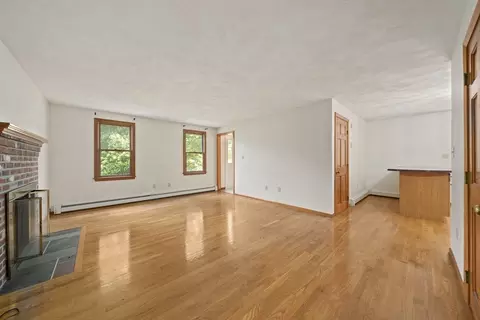 Living - 5 Windemere Dr, Mansfield, MA 02048 photo 3 of 7