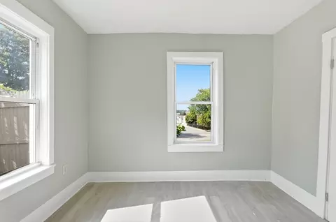 Bedroom - 2 Ely St, Worcester, MA 01610 photo 2 of 4