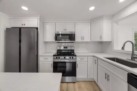 185 Wheeler Rd, Mashpee, MA 02649 photo 10