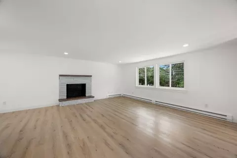 185 Wheeler Rd, Mashpee, MA 02649 photo 5
