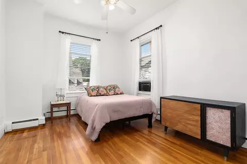 Bedroom - 9 Gray Cir #2, Lynn, MA 01902 photo 3 of 4