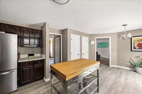 Kitchen - 9 Fort Apache Dr, Franklin, MA 02038 photo 2 of 3