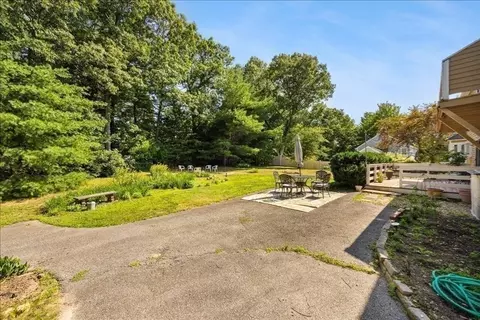 Exterior - 9 Fort Apache Dr, Franklin, MA 02038 photo 3 of 5
