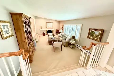 33 Glendale Rd, Marblehead, MA 01945 photo 3