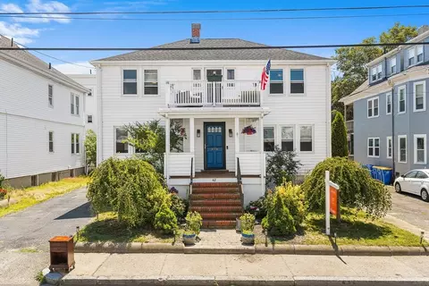 43 Dolphin Ave, Winthrop, MA 02152