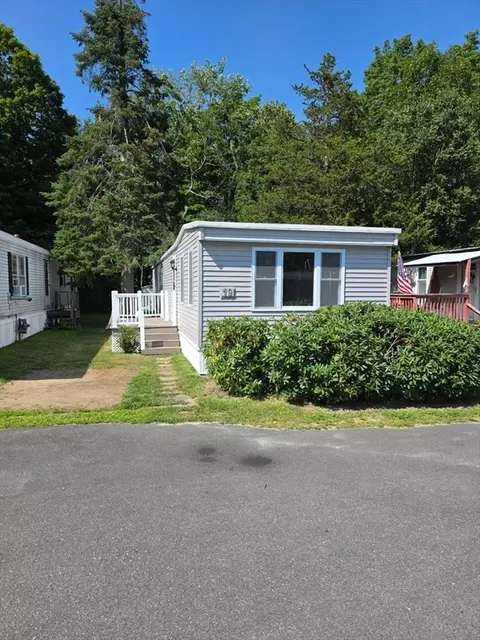 83 Clark Rd #L-19, Shirley, MA 01464