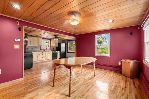 Dining - 118 E Meadow Rd, Lowell, MA 01854 photo 1 of 1