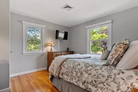 Bedroom - 5 Aspen Rd, Springfield, MA 01128 photo 4 of 5