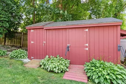 Exterior - 5 Aspen Rd, Springfield, MA 01128 photo 10 of 10