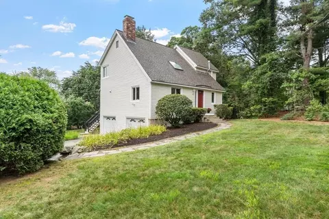 Exterior - 1 Heather Hill Rd, Acton, MA 01720 photo 2 of 7