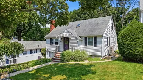 3 Linden Ave, Salem, MA 01970