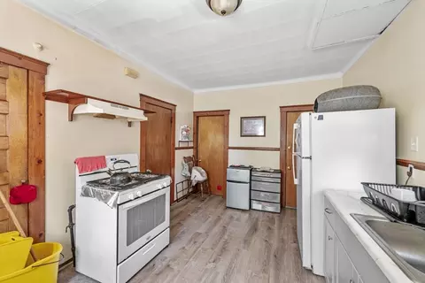 Entry Way - 2 Mace Pl, Lynn, MA 01902 photo 1 of 1