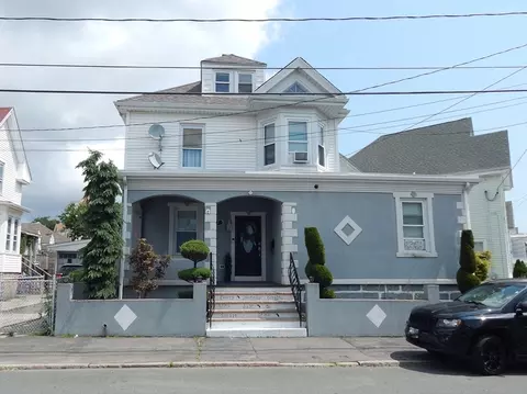167 Washington St, New Bedford, MA 02740