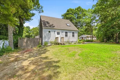 Exterior - 100 Park Ave, Wareham, MA 02538 photo 2 of 12