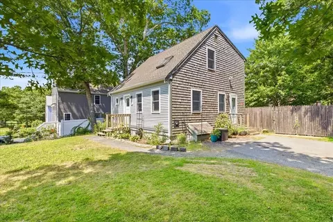 Exterior - 100 Park Ave, Wareham, MA 02538 photo 3 of 12