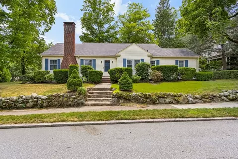 2 Hunting St, North Attleboro, MA 02760