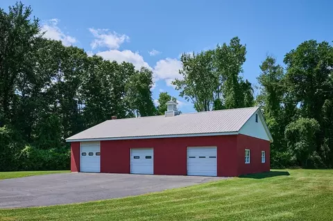 Exterior - 34 Plain Rd E, Deerfield, MA 01373 photo 4 of 9