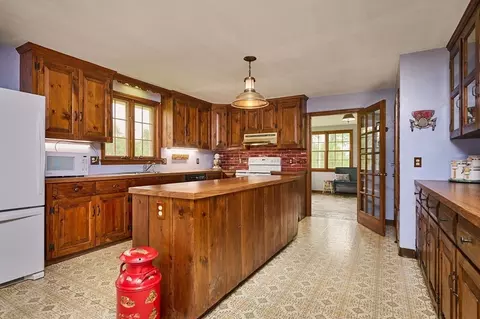 Kitchen - 34 Plain Rd E, Deerfield, MA 01373 photo 1 of 3