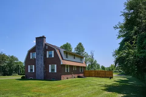 Exterior - 34 Plain Rd E, Deerfield, MA 01373 photo 2 of 9