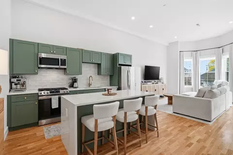 46 Union #3, Weymouth, MA 02190