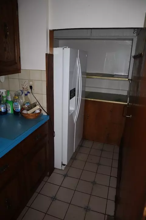 Kitchen - 7 W Dane St # -R, Beverly, MA 01915 photo 2 of 6