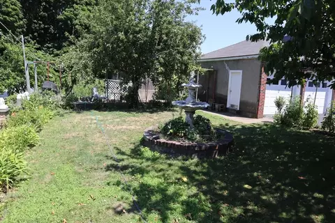 Exterior - 7 W Dane St # -R, Beverly, MA 01915 photo 7 of 10