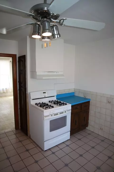 Kitchen - 7 W Dane St # -R, Beverly, MA 01915 photo 3 of 6