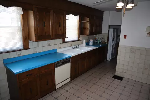 Kitchen - 7 W Dane St # -R, Beverly, MA 01915 photo 1 of 6