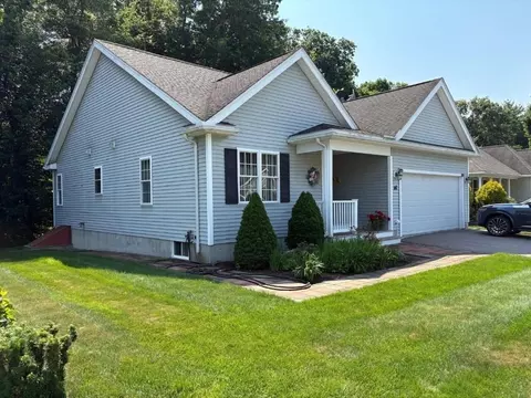 46 Alexandras Way, Brockton, MA 02301