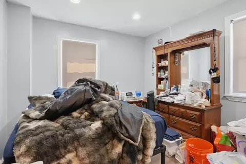 Bedroom - 22 Sachem St, Fall River, MA 02724 photo 1 of 5