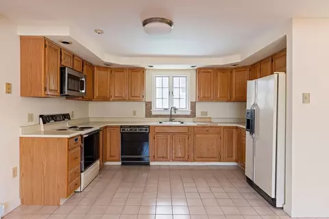 Kitchen - 49 Ashton St # R, Everett, MA 02149 photo 1 of 3