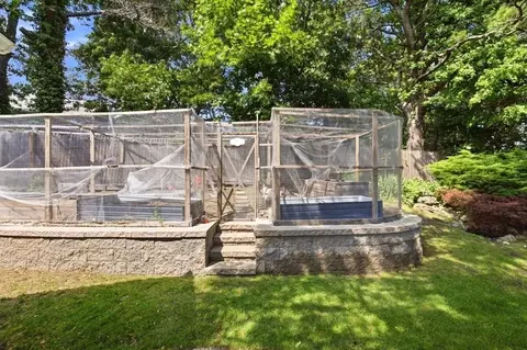 Exterior - 105 Hillside Dr, Barnstable, MA 02632 photo 3 of 7