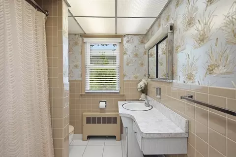 Bath - 105 Hillside Dr, Barnstable, MA 02632 photo 3 of 3