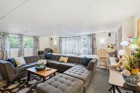 Living - 105 Hillside Dr, Barnstable, MA 02632 photo 5 of 6