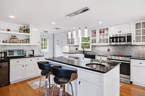 Kitchen - 105 Hillside Dr, Barnstable, MA 02632 photo 2 of 5