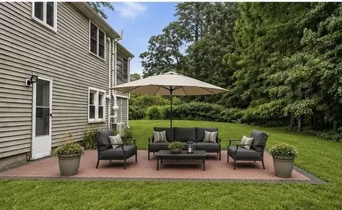 Exterior - 7 Cherry Ridge Rd, Acton, MA 01720 photo 3 of 4