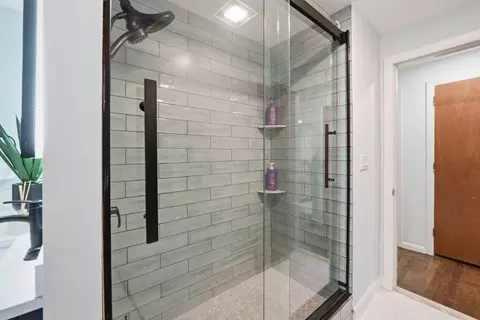 Bath - 7 Cherry Ridge Rd, Acton, MA 01720 photo 3 of 6