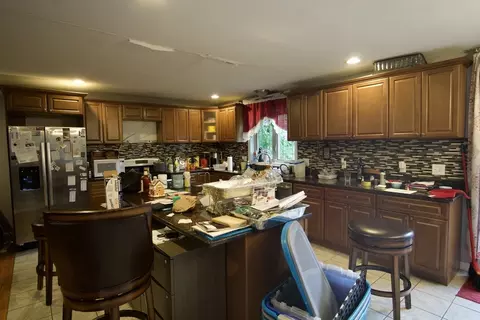 Kitchen - 1289 Bay St, Springfield, MA 01109 photo 1 of 2