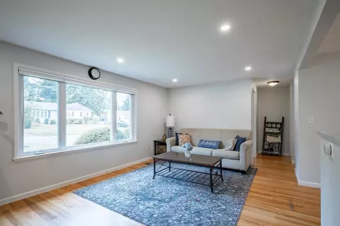 175 Edgewater Dr, Framingham, MA 01702 photo 12